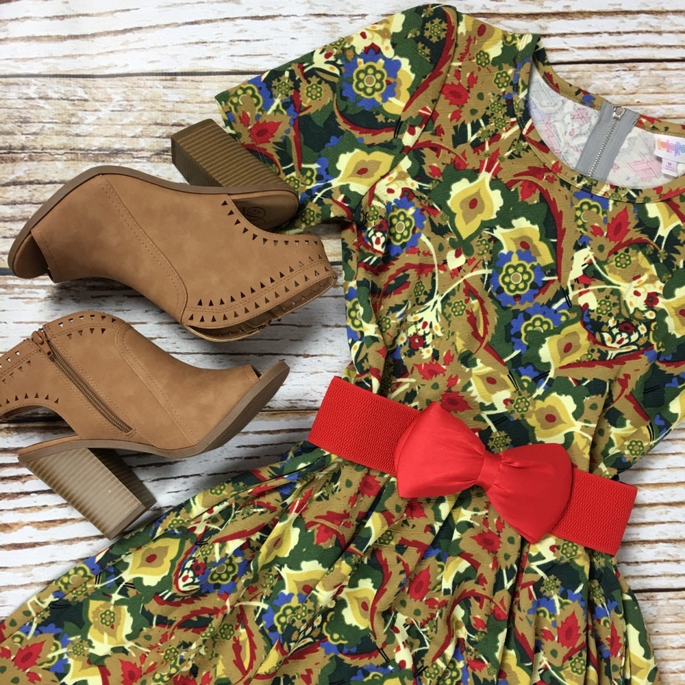 LuLaRoe Amelia Dress